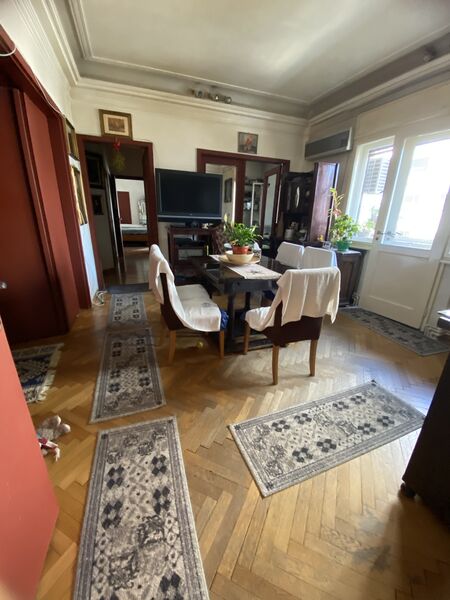 Romana,